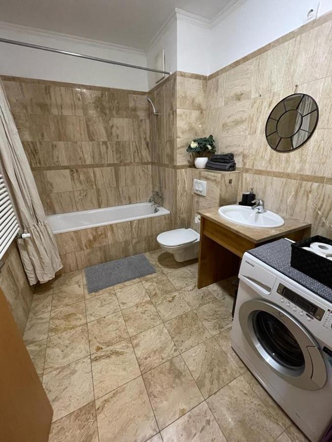 Szimpla Central Boutique Apartment Budapest Eksteriør bilde